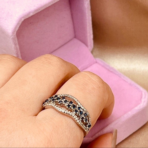 ✨✨✨_ 2x$60_ 925 Sterling Silver CZ Band Ring - Picture 3 of 16